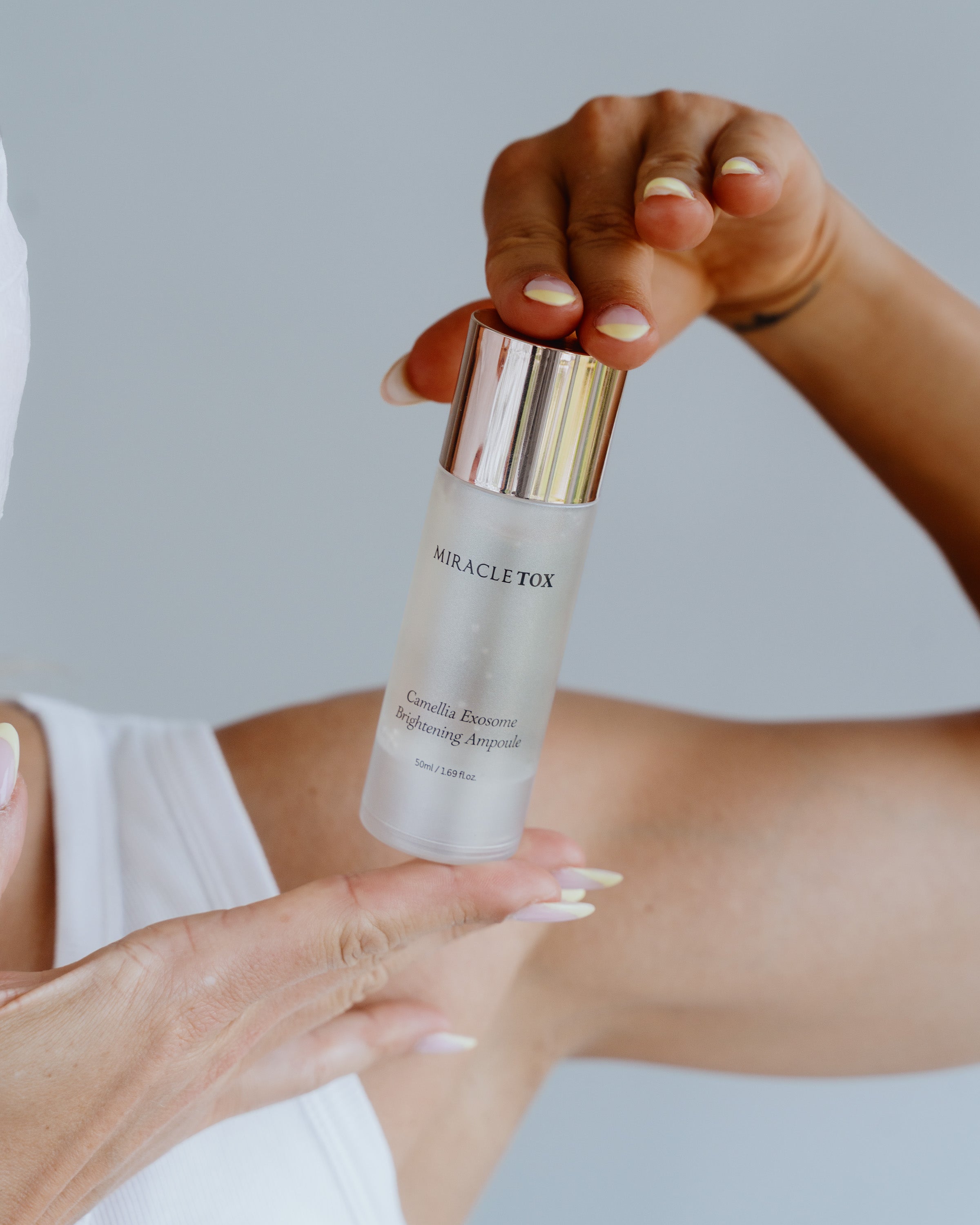 Miracletox Camellia Exosome Brightening Ampoule